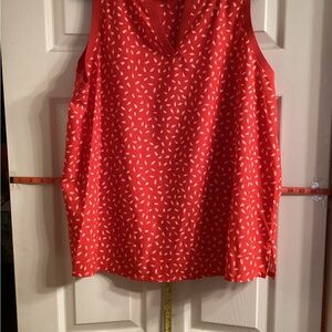 Chico's Zenergy Red and White Sleeveless Blouse